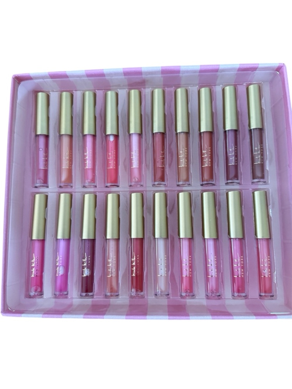 Nicole Miller One Random Hydrating Lip Oil